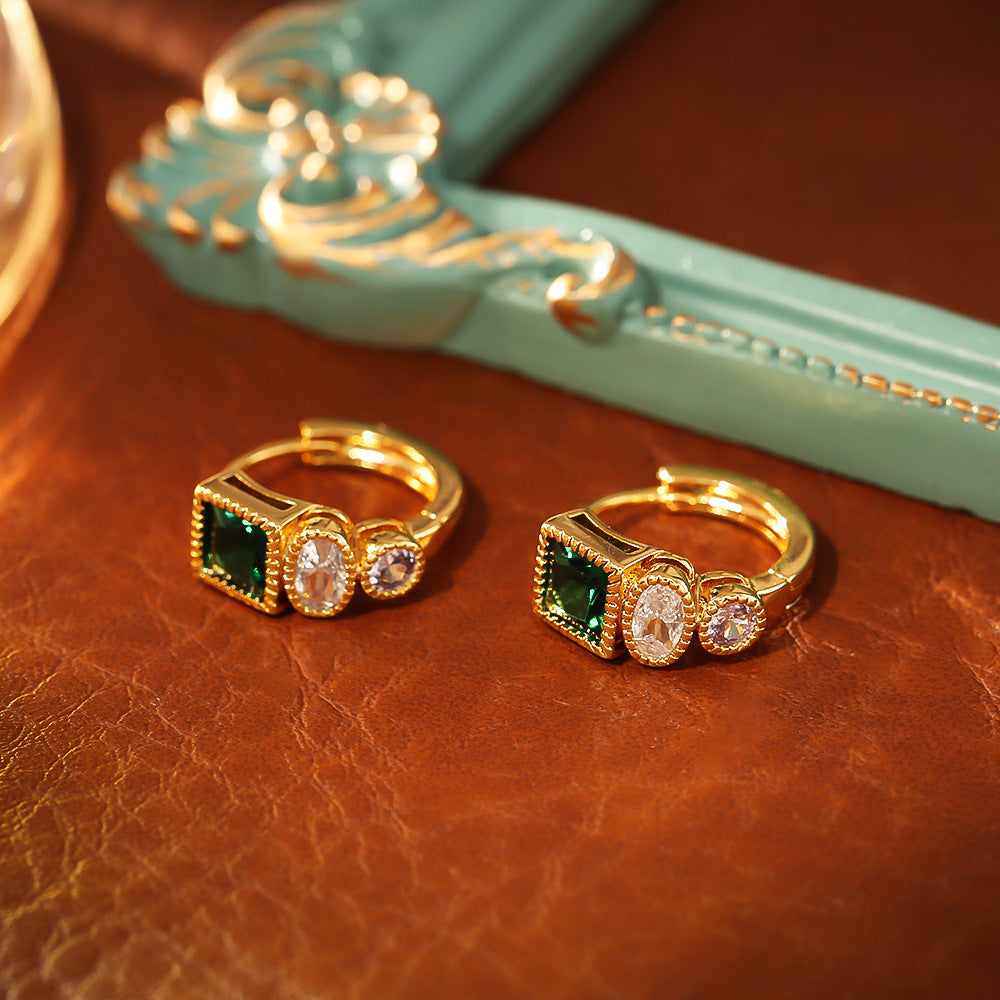 For Ear Clips Featuring PVD Coated Gold Plating Process And Durable Copper Material In Green