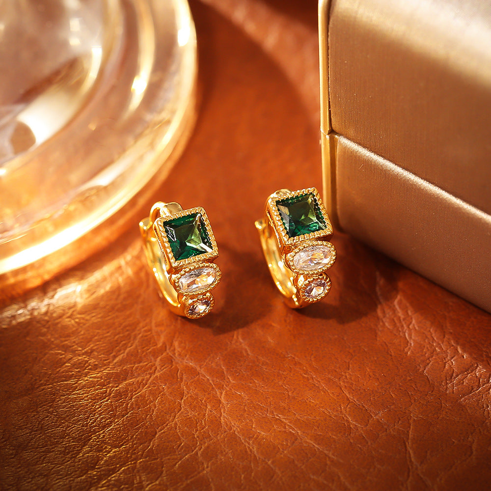 For Ear Clips Featuring PVD Coated Gold Plating Process And Durable Copper Material In Green