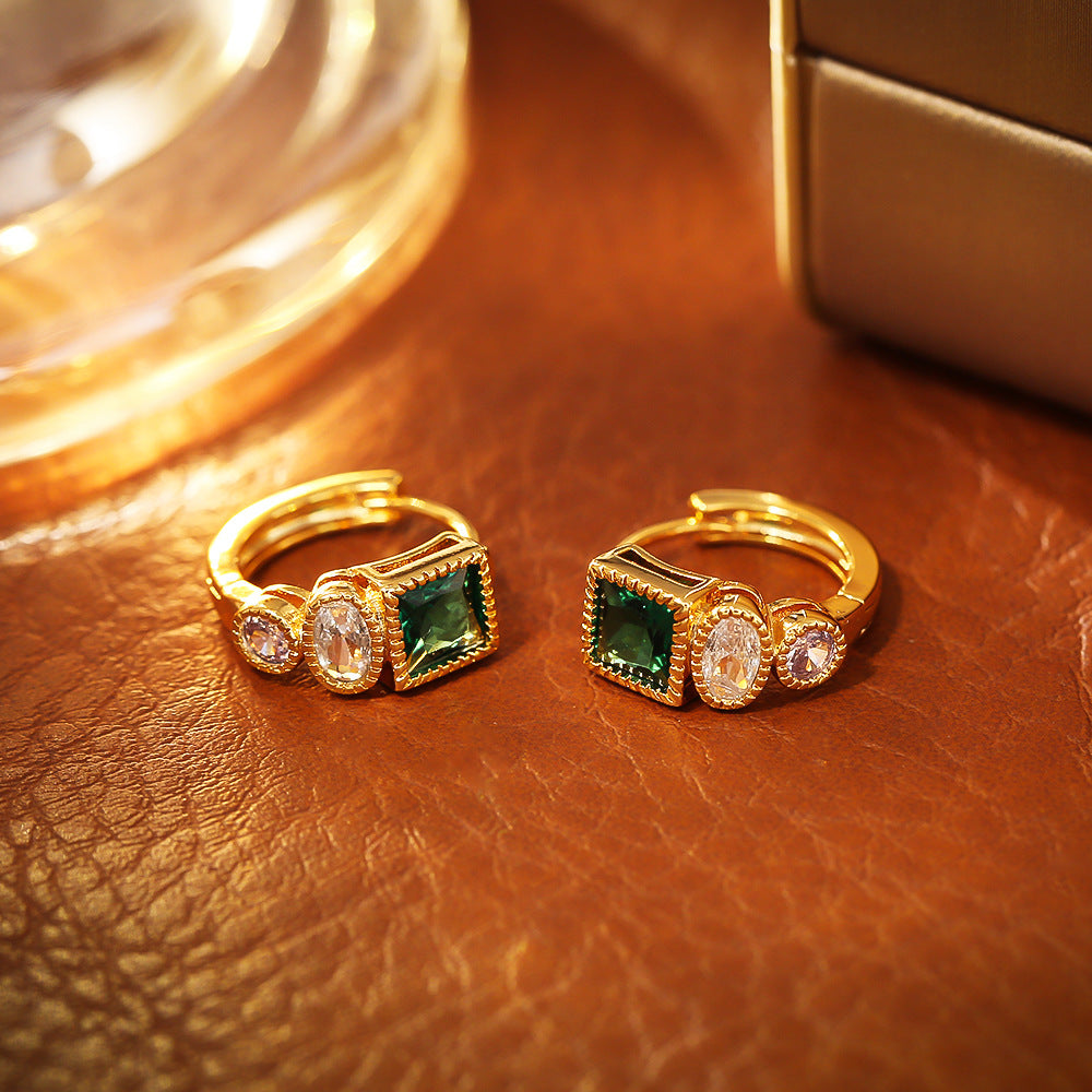 For Ear Clips Featuring PVD Coated Gold Plating Process And Durable Copper Material In Green