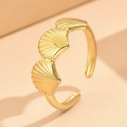 Arc Scallop-Ring