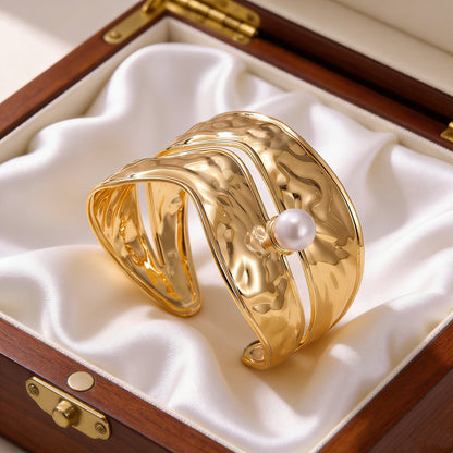 For Iron Bangle Featuring Durable Material And Stylish Design