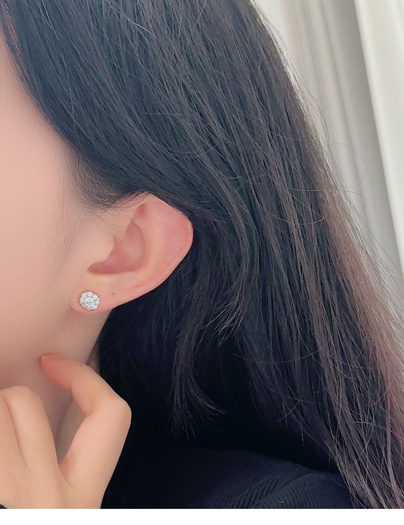 Round Stud Earrings For Women In 925 Sterling Silver Featuring Moissanite Inlay