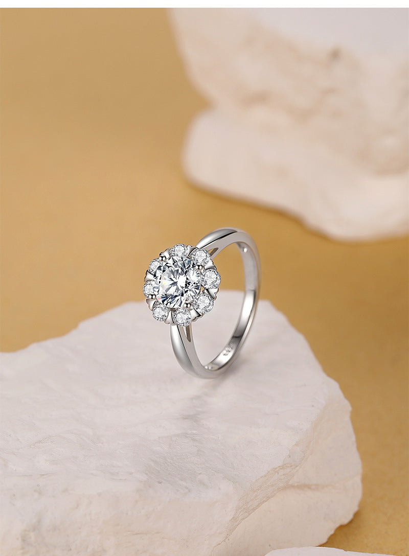 925 Sterling Silver Flowers Ring For Women Featuring Moissanite Inlay