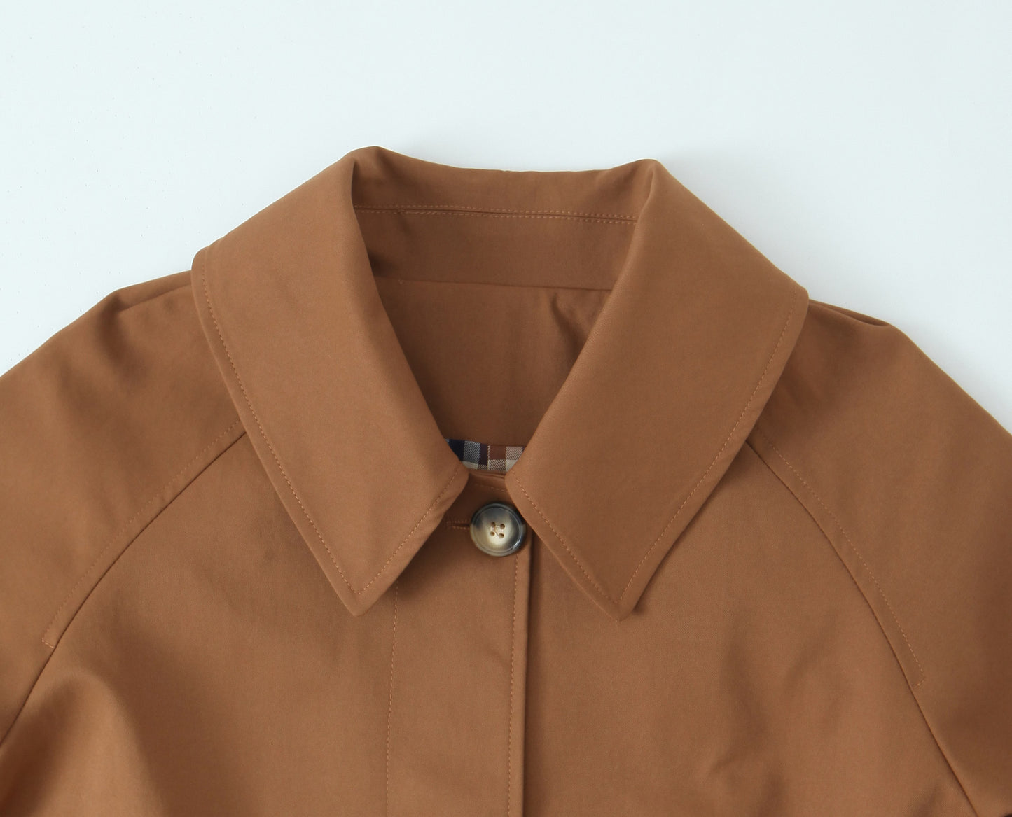 Single Breasted Women's Trench Coat With Lapel Collar And Long Sleeves, Regular Fit In Polyester Fabric