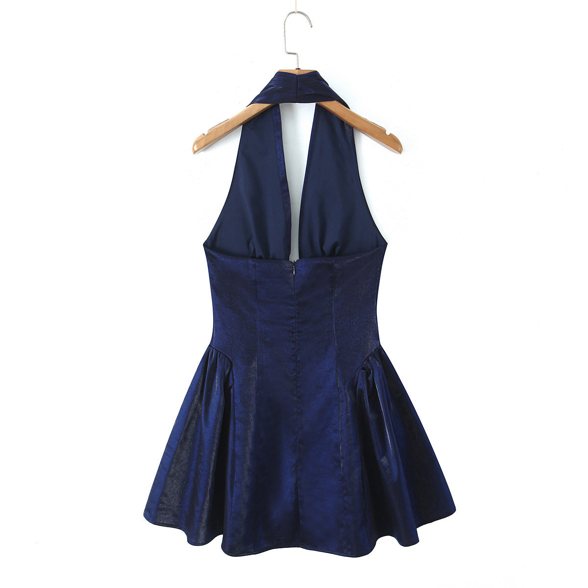 Solid Color Sleeveless Halter Neck Party Dress In Polyester With Knee-Length And Folds Design
