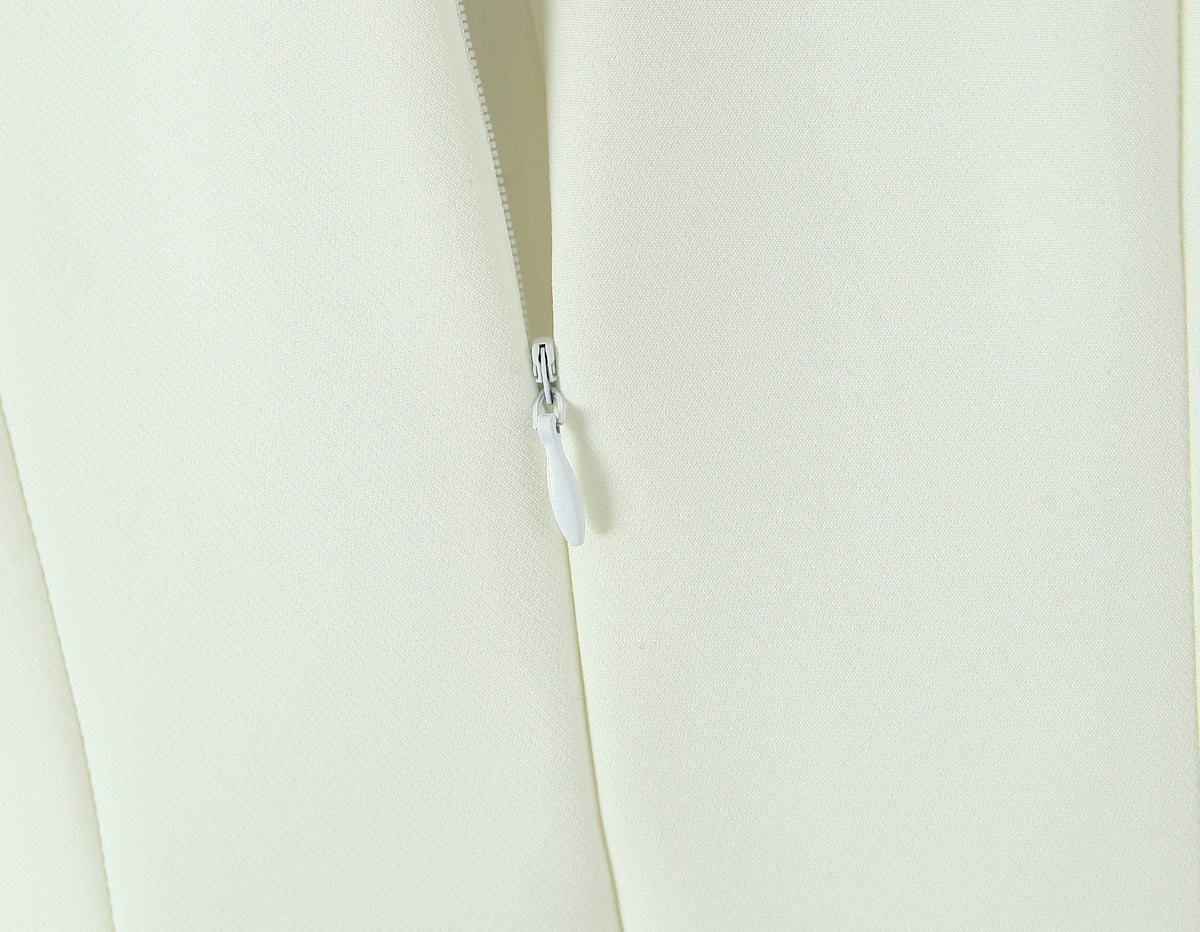Sexy Solid Color Sleeveless Tank Dress In Polyester Fabric With Collarless Neckline, Knee-Length Design
