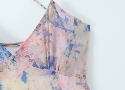 Sleeveless Chiffon Dress With Plunging Neck In Slim Fit, Polyester Fabric, Midi Dress Length