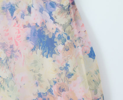 Sleeveless Chiffon Dress With Plunging Neck In Slim Fit, Polyester Fabric, Midi Dress Length