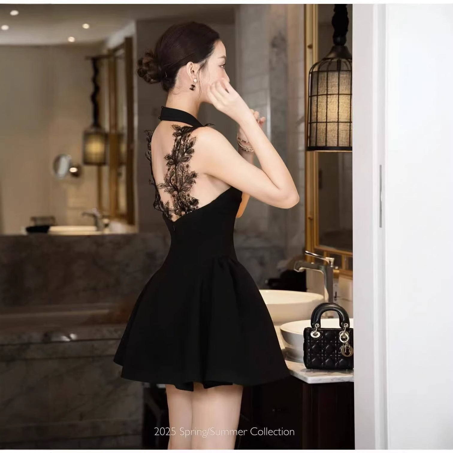 Sexy Solid Color Sleeveless Halter Neck Party Dress In Polyester With Knee-Length Design