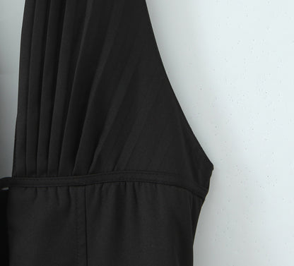 Sexy Solid Color Sleeveless Halter Neck Party Dress In Polyester With Knee-Length Design