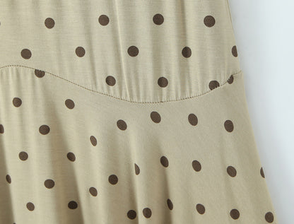 Polka Dots Skirt Co-ord Set In Polyester Featuring Folds With Round Neck Sleeveless Slim Short Design