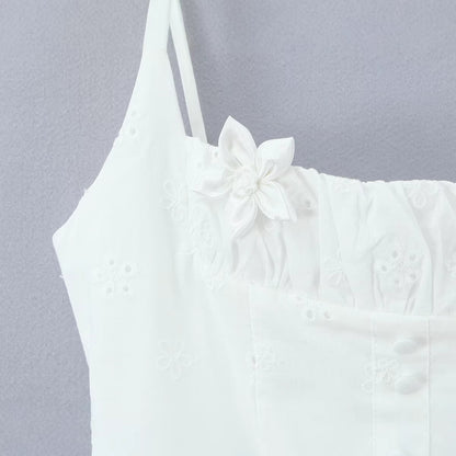 Sexy Sleeveless Embroidery Regular Dress In Polyester With Collarless Neckline, Knee-Length Style