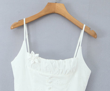 Sexy Sleeveless Embroidery Regular Dress In Polyester With Collarless Neckline, Knee-Length Style