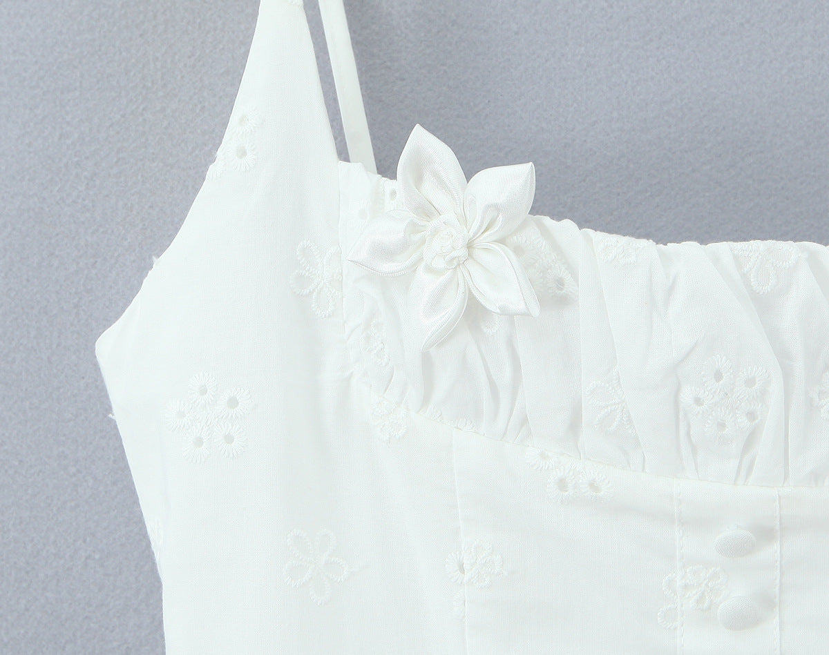 Sexy Sleeveless Embroidery Regular Dress In Polyester With Collarless Neckline, Knee-Length Style