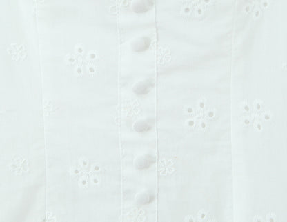 Sexy Sleeveless Embroidery Regular Dress In Polyester With Collarless Neckline, Knee-Length Style