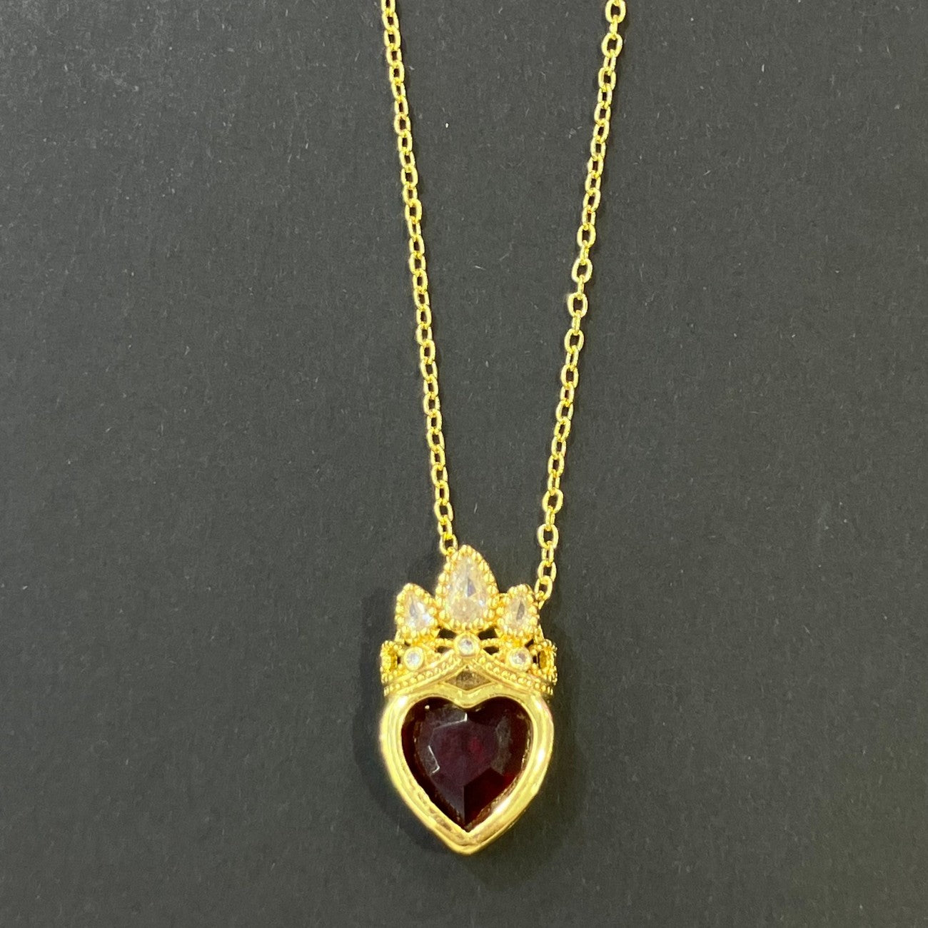 Heart Shape Necklace For Women In Golden Plated Copper With Artificial Crystal Inlay And Cable Chain