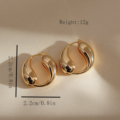 Water Droplets Earrings For Women Made Of Copper With Rhinestone Inlay In Elegant Golden Color