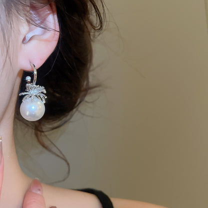 C Shape Stud Earrings For Women In Silver With Imitation Pearl And Zircon Inlay