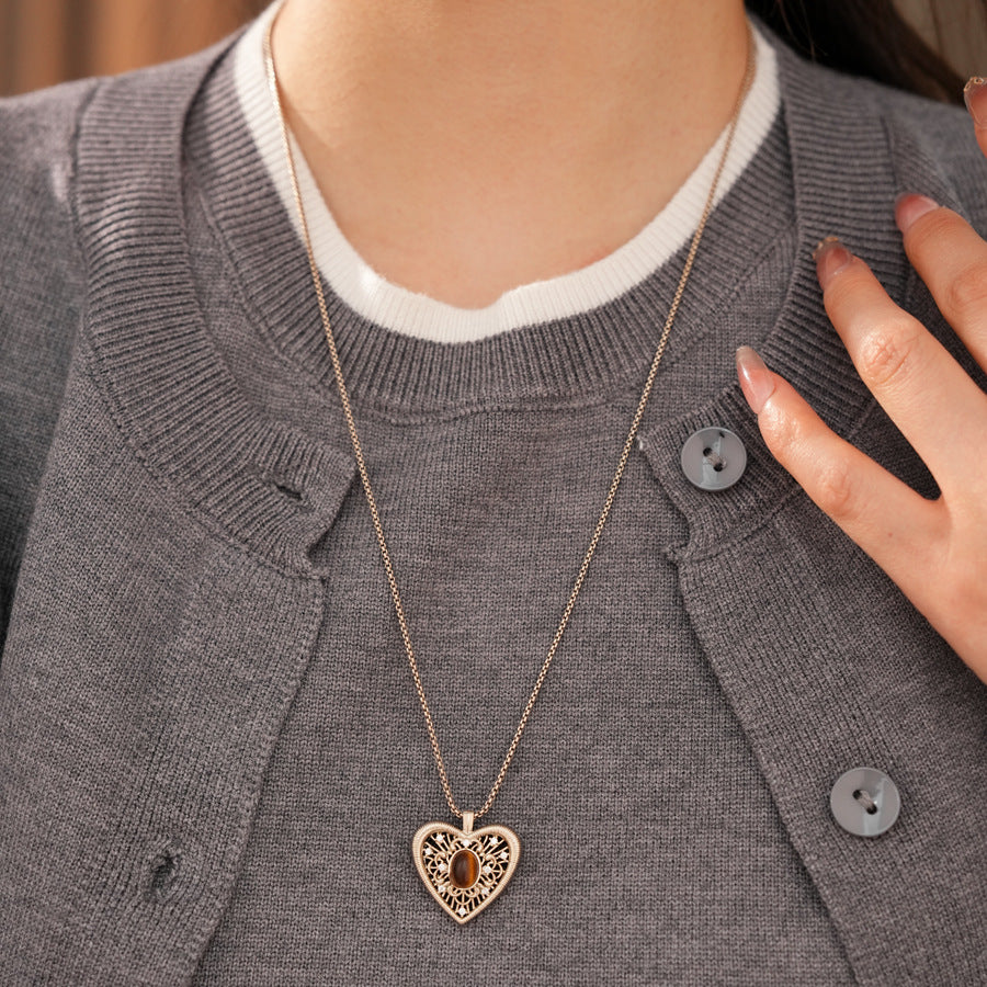 Maillard Style Heart Shape Jewelry Set For Women, Crafted In Copper With Elegant Coffer Finish