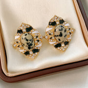 Silver Needle-Gold-Black