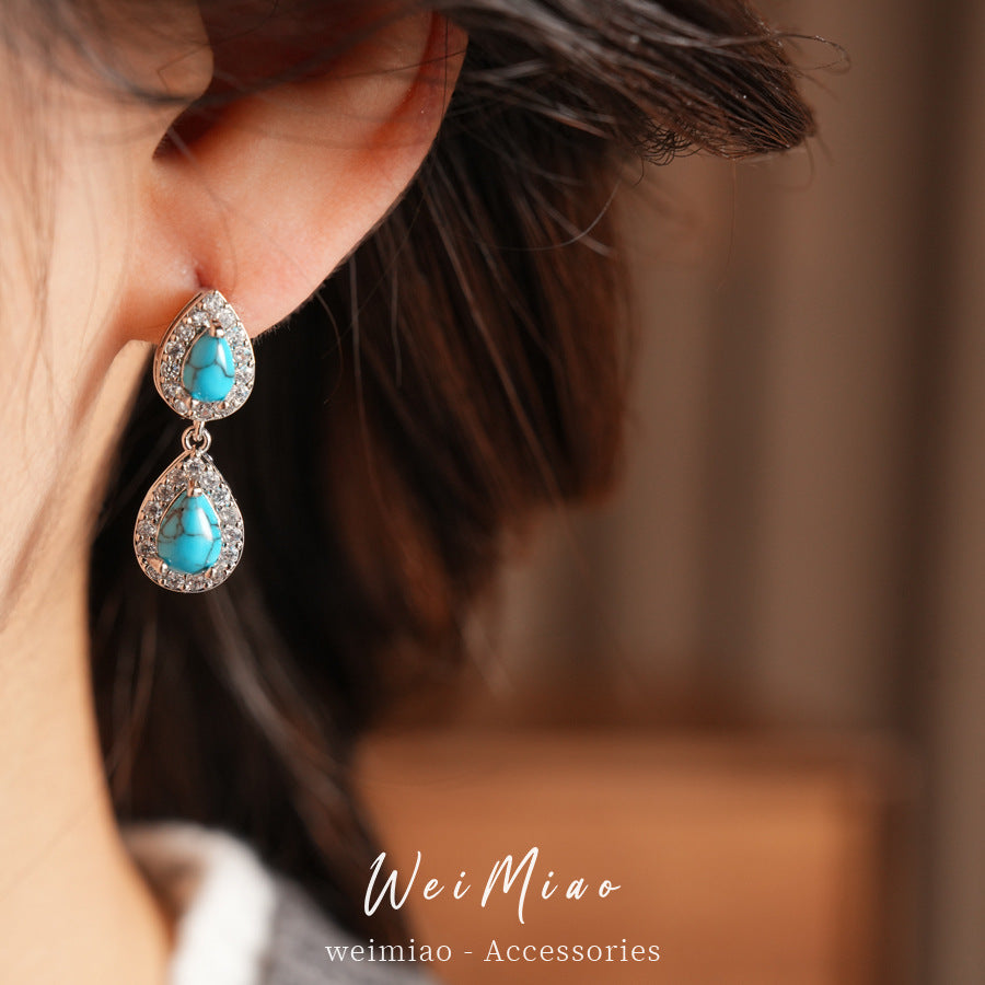 Retro Water Droplets Stud Earrings For Women Featuring Resin And Zircon Inlay