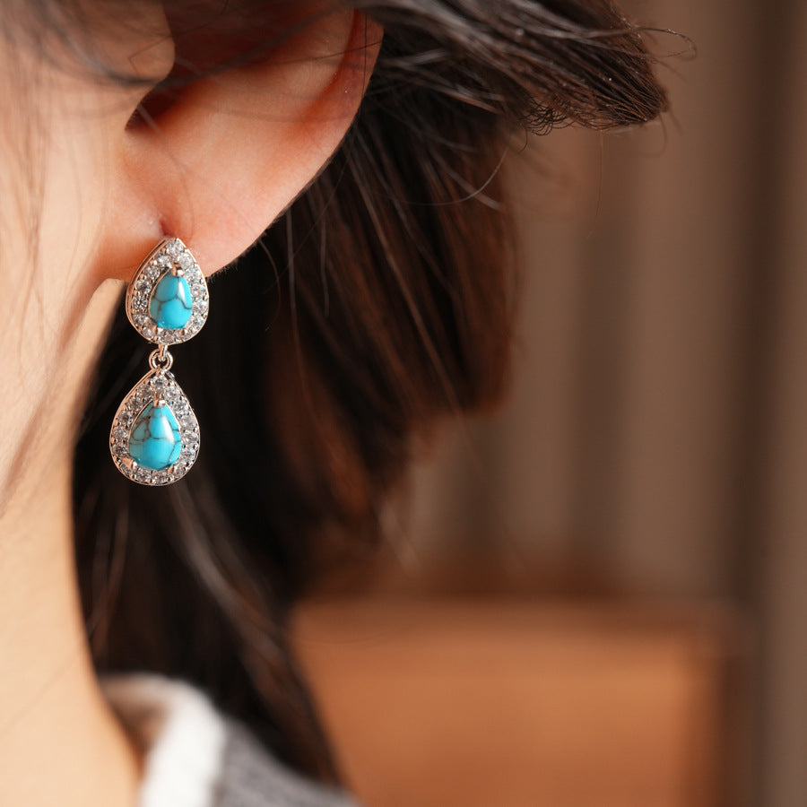 Retro Water Droplets Stud Earrings For Women Featuring Resin And Zircon Inlay