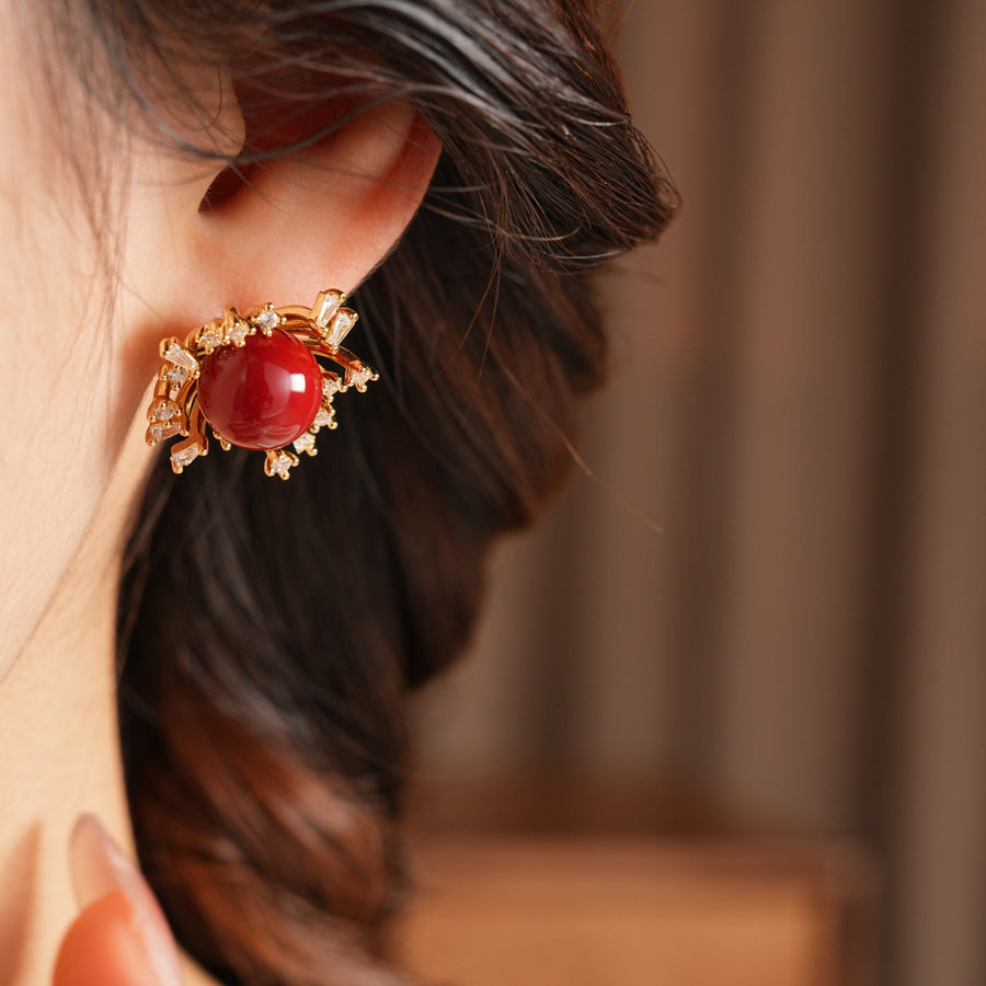 Flowers Earrings For Women In Golden Resin With Zircon Inlay