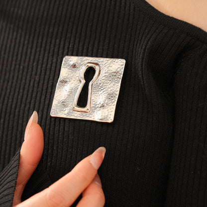 Golden Alloy Pin Featuring Durable Material And Stylish Design