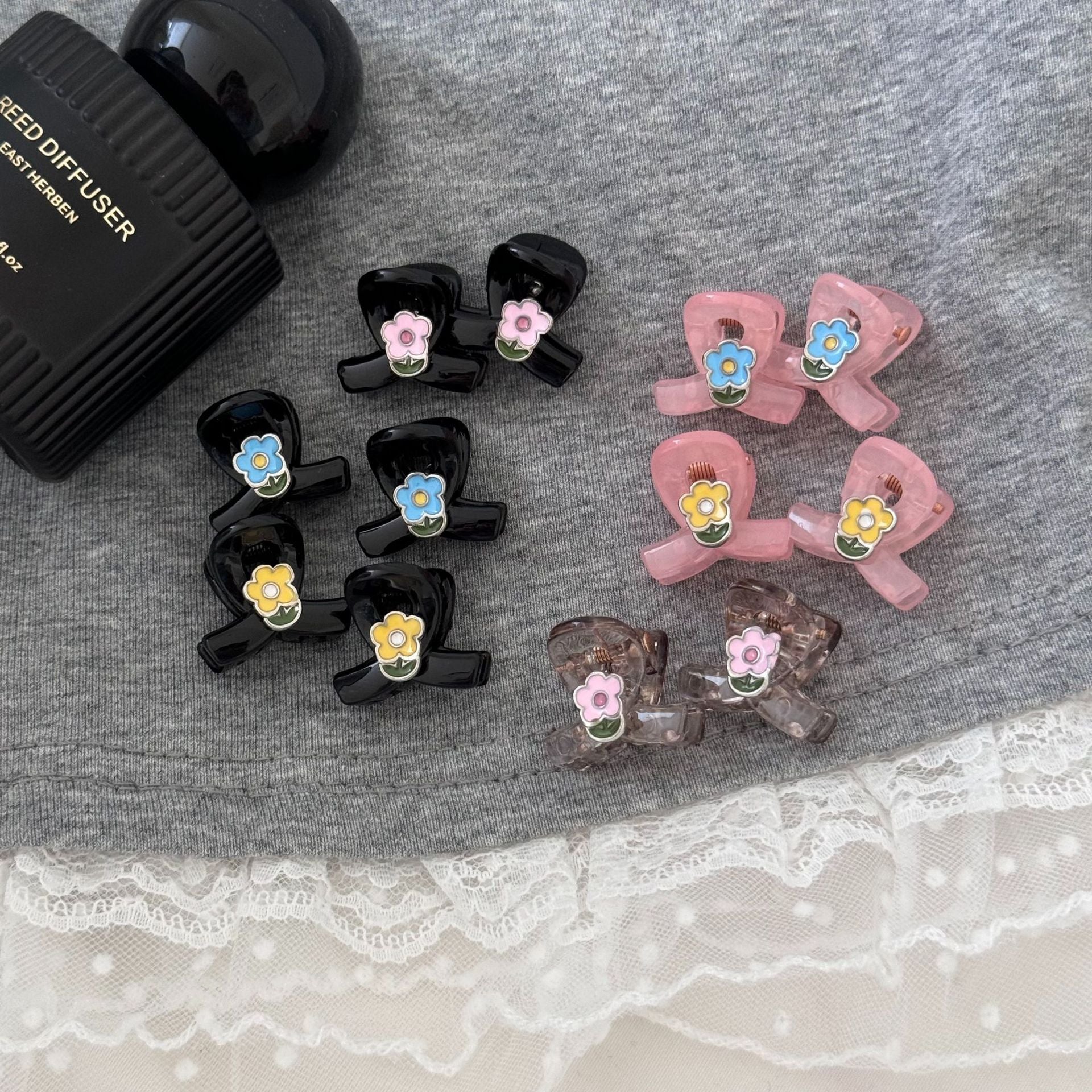 New Style Flowers Hair Claws For Women, Plastic Hair Accessories Perfect For Hairpin Use