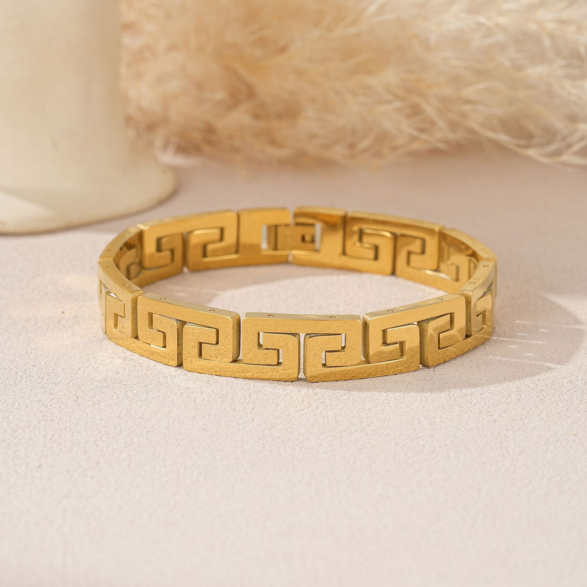 Men's Bracelet In Steel Color Featuring Durable 304 Stainless Steel Material
