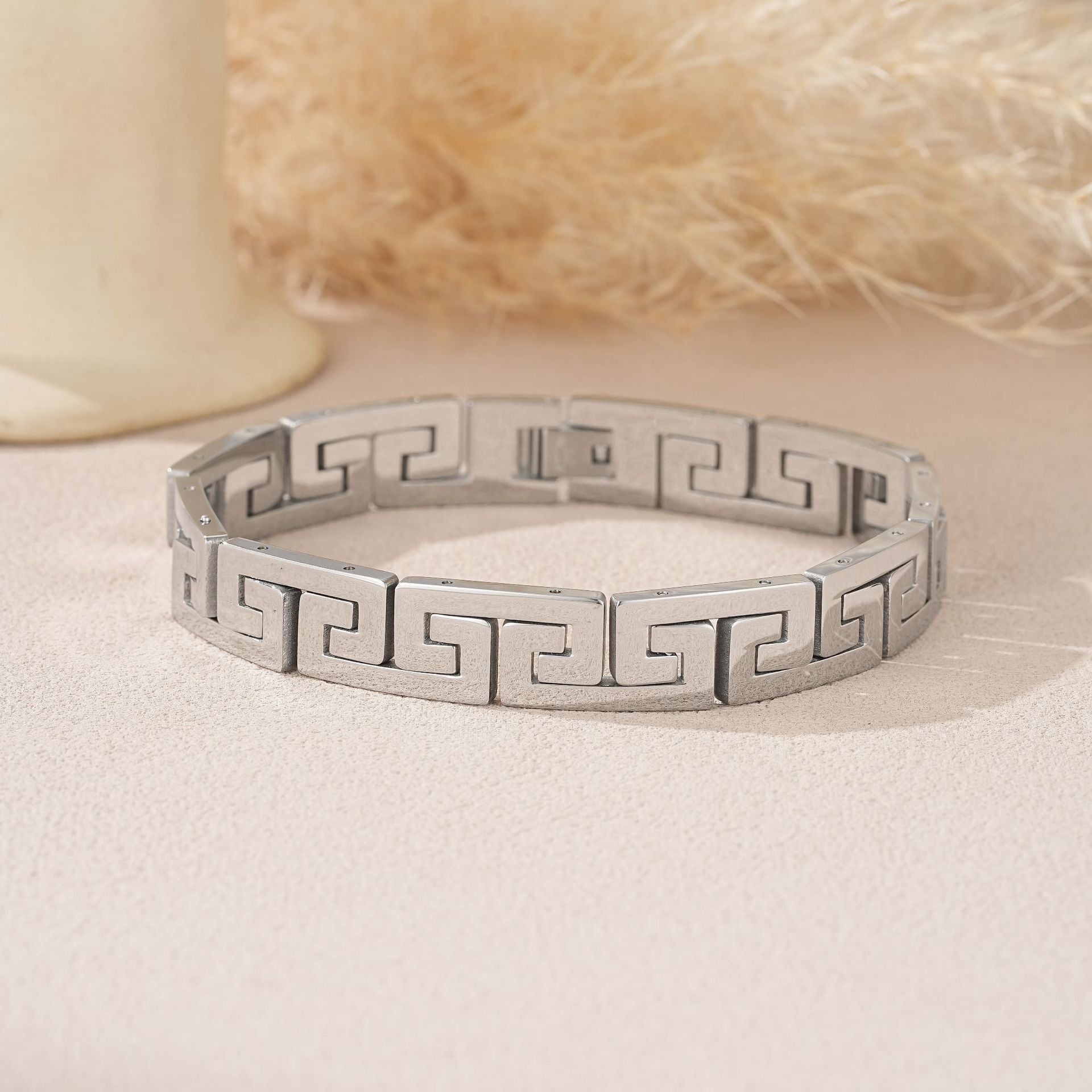 Men's Bracelet In Steel Color Featuring Durable 304 Stainless Steel Material