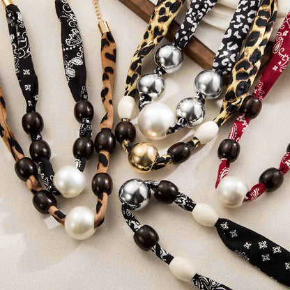 Leopard Print Sweater Chain Necklace For Maillard Style In Black