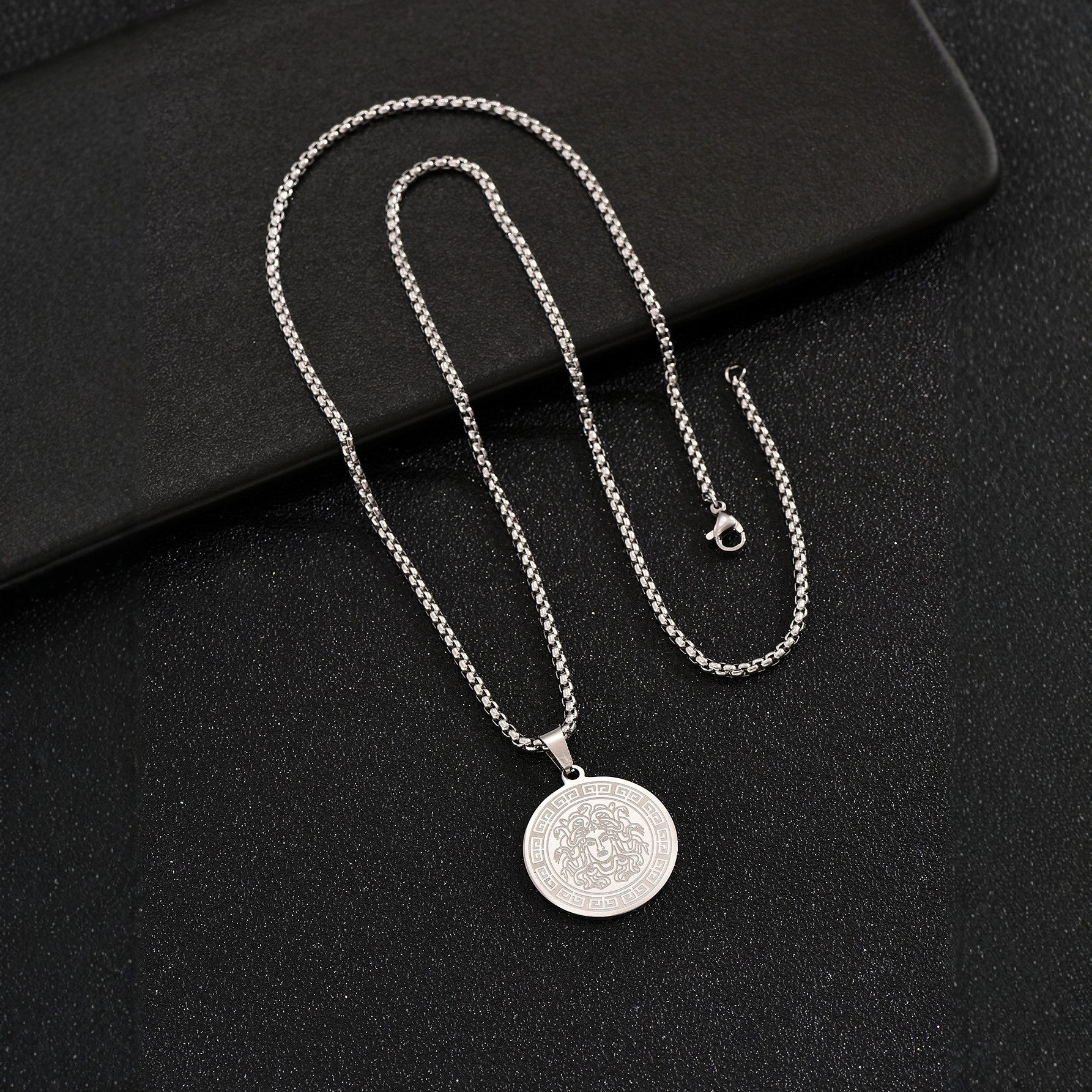 Hip-Hop Style Snake Necklace In Steel Color For A Bold Fashion Statement