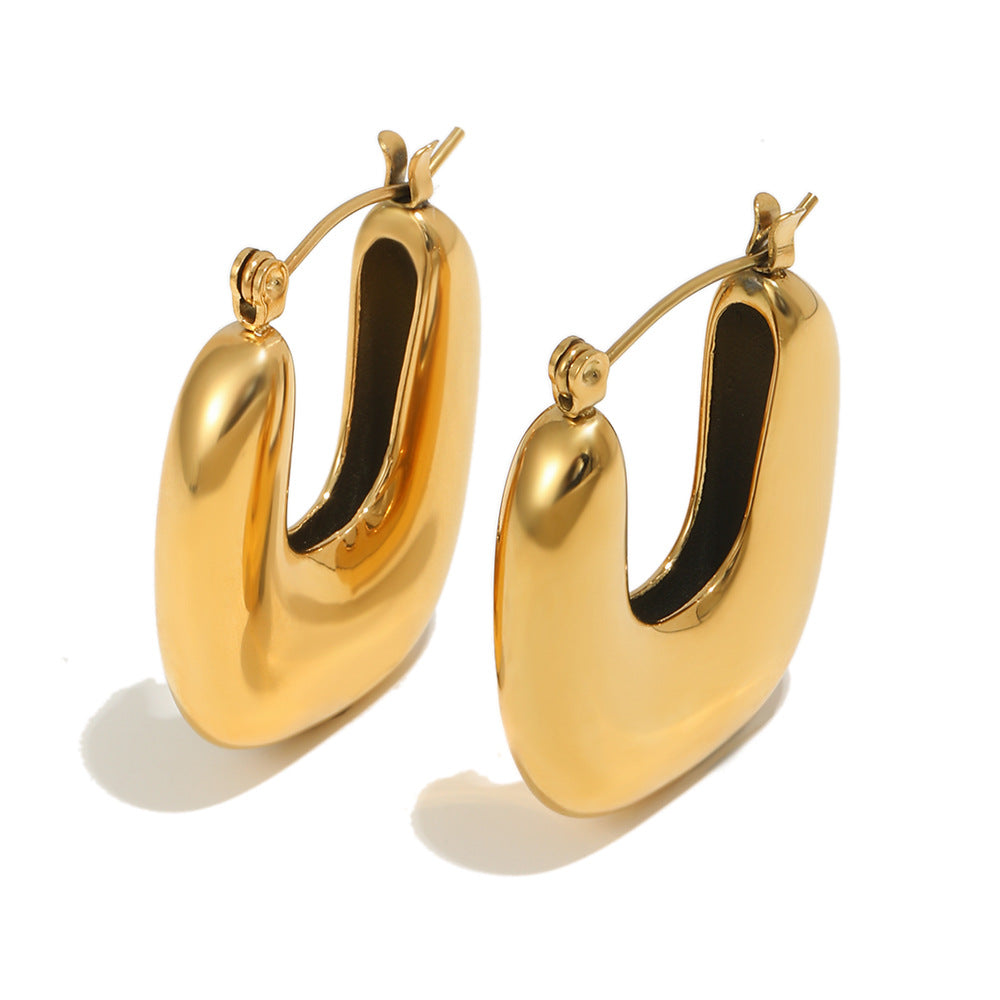 U Shape Earrings For Women In Elegant Golden Color
