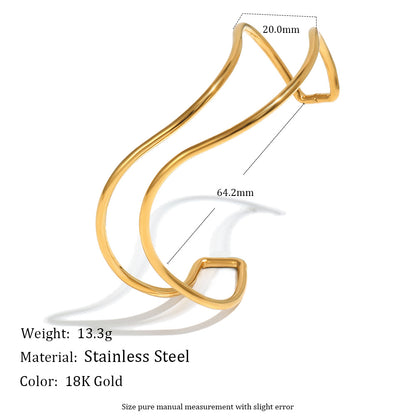 Twist Pattern Lines Bangle For Women In Golden Color