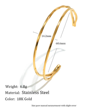 Twist Pattern Lines Bangle For Women In Golden Color
