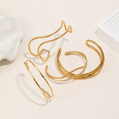 Twist Pattern Lines Bangle For Women In Golden Color
