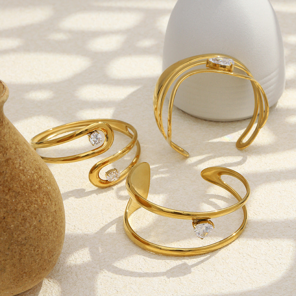 Heart Shape Bangle For Women Featuring 18K Real Gold Plated Finish In Elegant Golden Tone