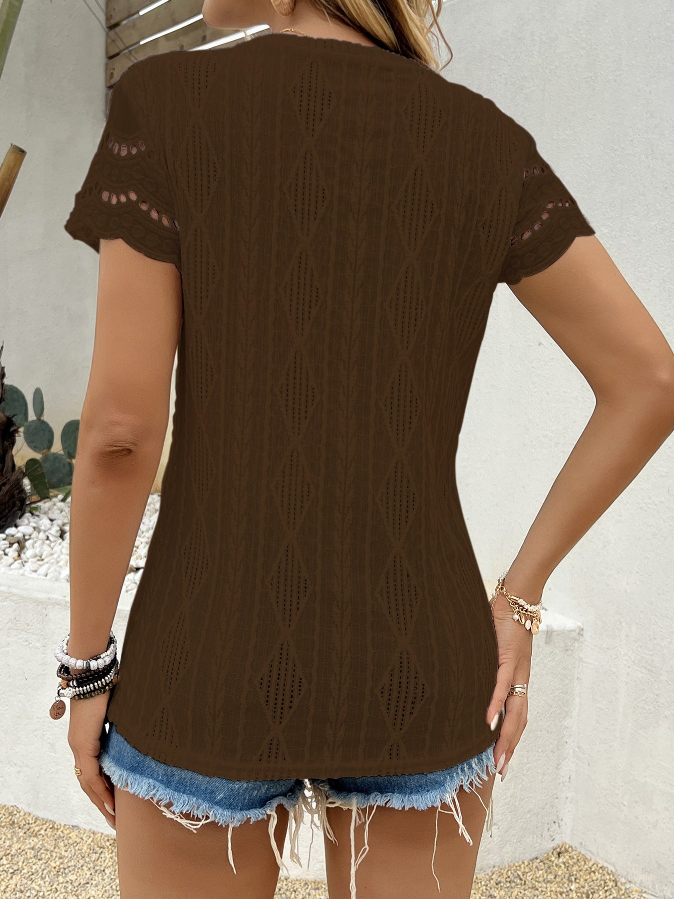 Solid Color Casual Short Sleeve T-shirt For Women In Polyester Fabric Featuring Jacquard Craft