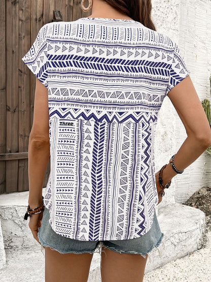 Geometric Casual Short Sleeve Polyester Shirt For Women With Round Neck Featuring Printing