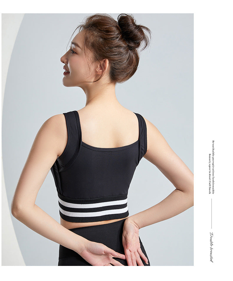 Push Up Sports Bra For Women In Nylon Fabric, Full Coverage Design Suitable For All Seasons