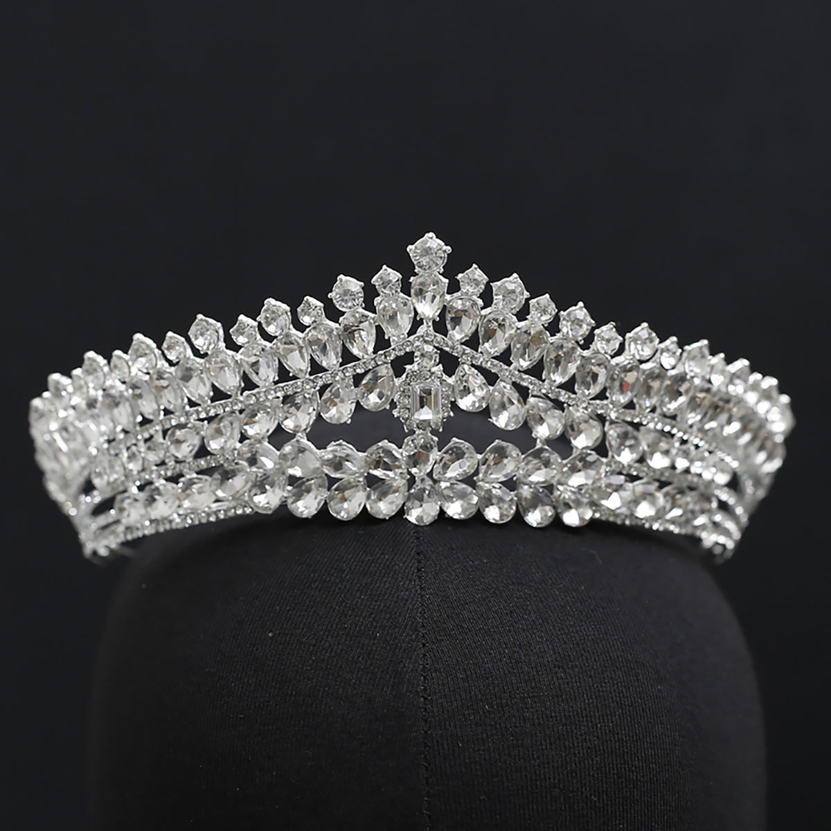 Durable Alloy Crown Featuring High-Quality Material For Reliable Performance