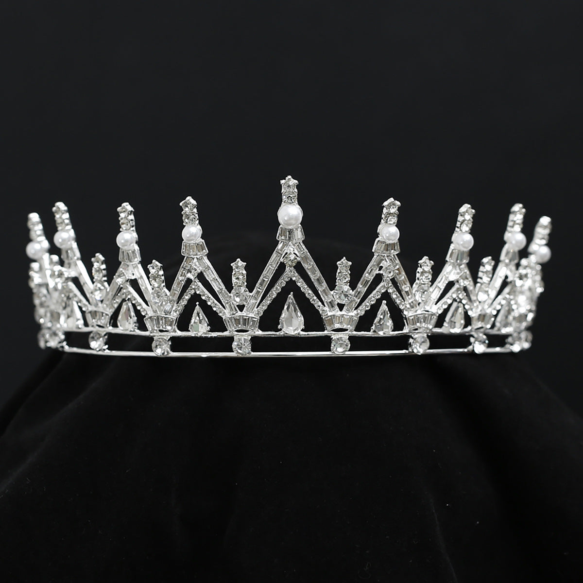 Durable Alloy Crown Featuring High-Quality Material For Reliable Performance
