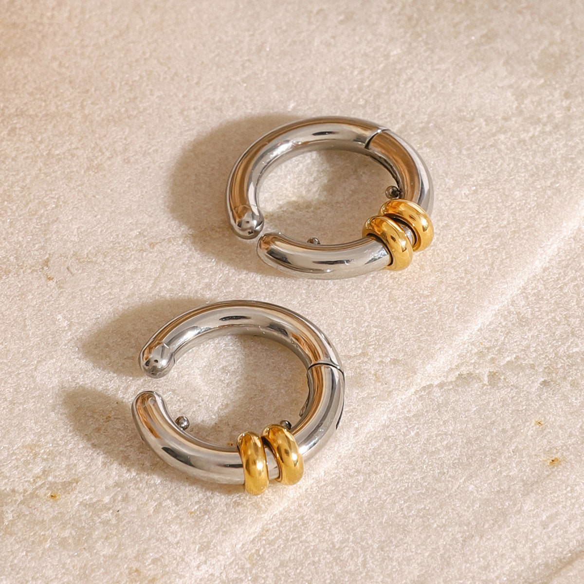 For Earrings Made Of Brass In Elegant Golden Finish