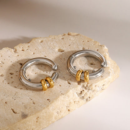 For Earrings Made Of Brass In Elegant Golden Finish
