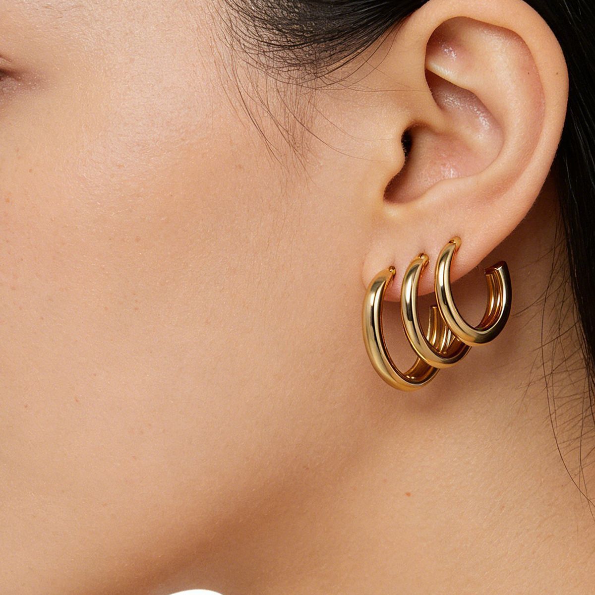 Simple Style Earrings For Everyday Wear Made Of Durable 302 Stainless Steel In Elegant Golden Color