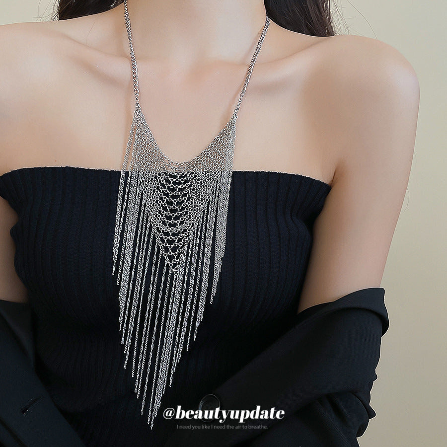 Trillion-cut Silver Copper Necklace For Elegant Style