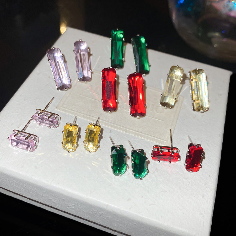 Simple Style Rectangle Stud Earrings For Women In Copper With Zircon Inlay