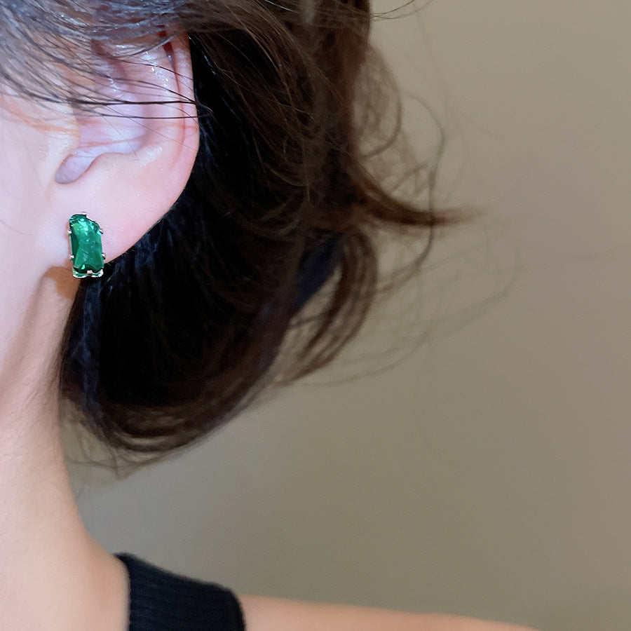Simple Style Rectangle Stud Earrings For Women In Copper With Zircon Inlay