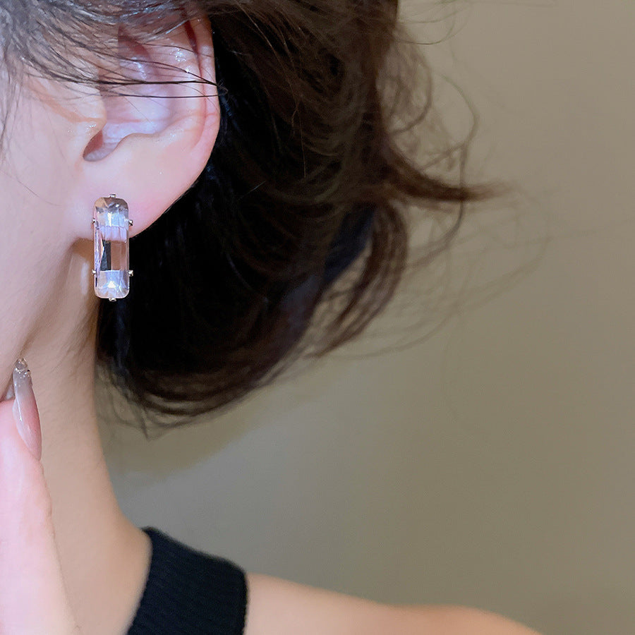 Simple Style Rectangle Stud Earrings For Women In Copper With Zircon Inlay